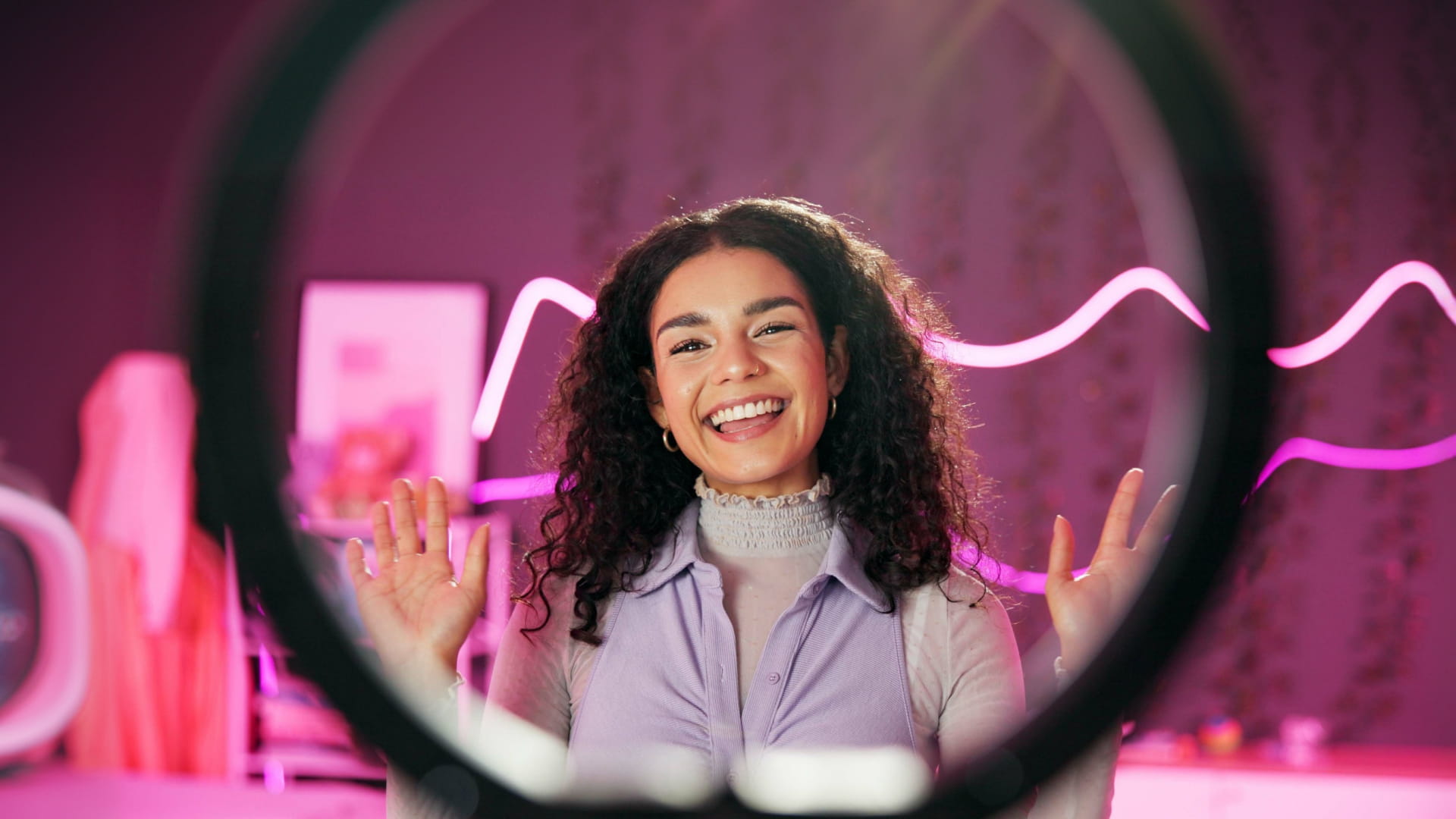 O que é UGC Creator e como usar no seu e-commerce de moda